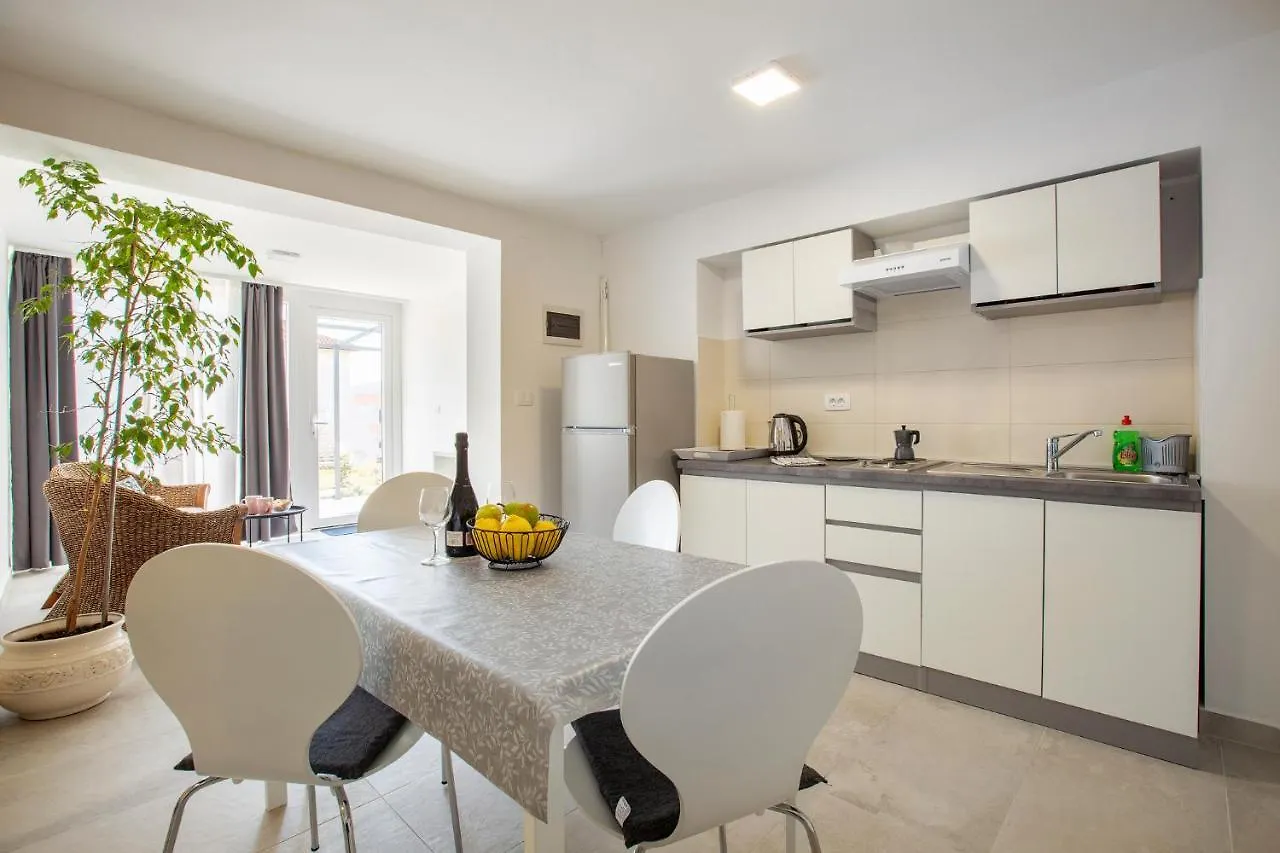 Apartaments Punta Relax Umag 0*,